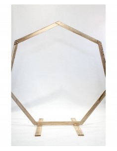 Arche hexagonale en bois